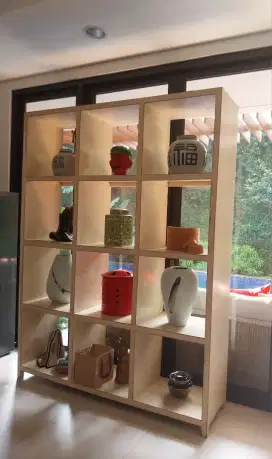 Rak Display ( Kulit Telur Cina )