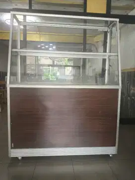 Dijual Etalase Jualan Makanan