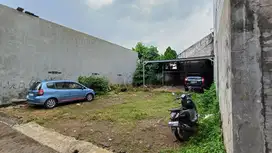 DIJUAL TANAH + KONTRAKAN 4 PINTU - LOKASI DEKAT PINTU TOL