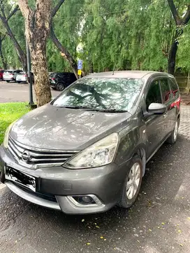 Nissan Grand LIVINA 2014 LOW KM