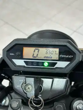 Honda Cb Verza 150cc Tahun 2021 km 6Rb Anugerah Motor Pucang