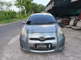 Dp 2jt. TOYOTA YARIS 2013 AT / AUTOMATIC