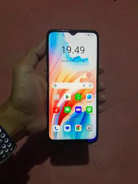 Oppo A18 Ram 4GB Internal 128GB