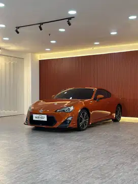 Toyota 86 2.0L AT 2014 Odo 8 Ribu Record Antik Bergaransi 1 Tahun