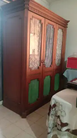 Jual lemari pakaian