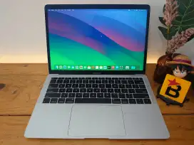 Macbook Air Retina 2019 Core i5 TrueTone TouchID Cc Rendah Siap Kerja