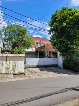 Dijual Rumah Mewah Siap Huni di Pesanggrahan Jakarta Selatan