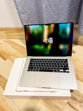2nd • Macbook Air 15 Inch Starlight M2 Chip 15Inch 15 • SSD 256 GB