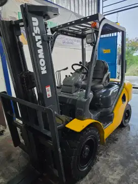 Forklift komatsu 3 ton