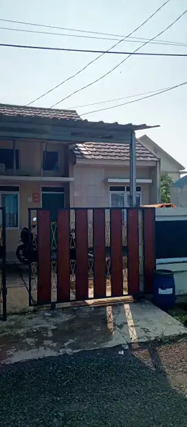 Jual rumah di telaga kahuripan