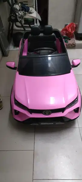 Mobil Anak kecil