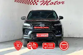 (LOW KM40rb) Toyota Fortuner VRZ GR 2.8 AT 2022