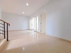 Dijual rumah di Harapan Indah, Bekasi di bawah harga pasar
