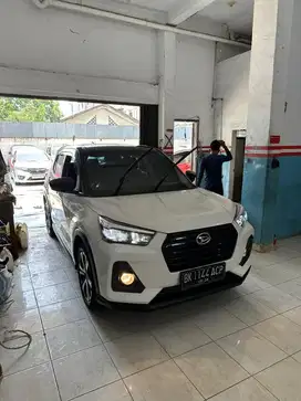 (Dp20jt) Daihatsu Rocky R Turbo Matic 1.0 2021 Murah