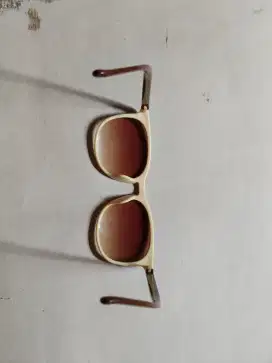 Kacamata/sunglasses