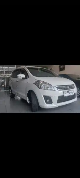 SUZUKI ERTIGA GL AT 2014 PUTIH