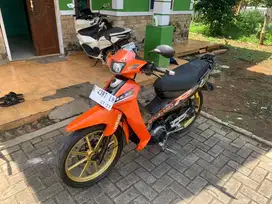 Yamaha F 1 ZR tahun 2002