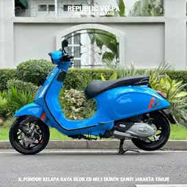 Piaggio Vespa Sprint S 150 IGET ABS LED Th 2024 Warna Blue Electrico P