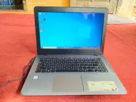 Super Gaming & Desain Graphics
Laptop Asus A442U