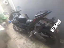SALE! Yamaha R15 2014