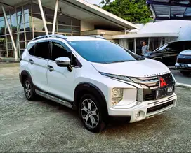MITSUBISHI XPANDER CROSS PREMIUM PACKAGE 2020