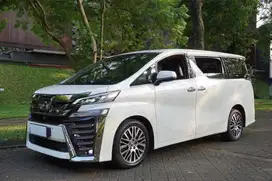 Toyota Vellfire  2.5 G Facelifted Option 2015
