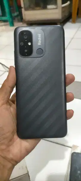 Redmi 12C ram 4/64 lengkap original segel bisa cek sepuasnya