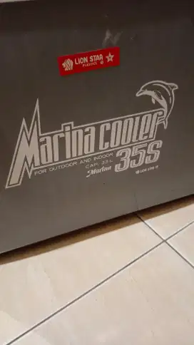 Dijual cooler box 35lt