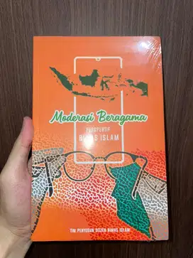 Buku Moderasi Beragam Perspektif Bimas Islam.