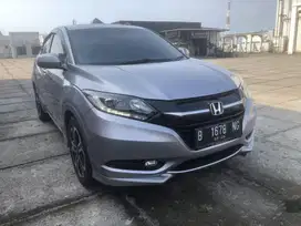 Honda HRV Prestige Thn 2016