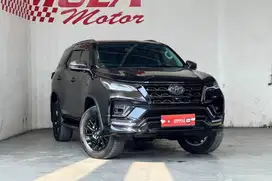 TOYOTA FORTUNER  VRZ GR SPORT A/T 2022 HITAM