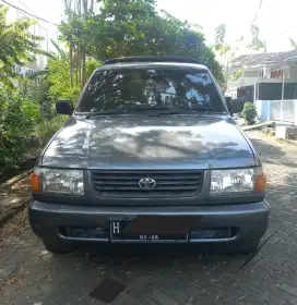TOYOTA Kijang pic up diesel 5speed '97 istimewa