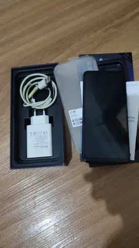VIVO V21 5G ram 8+4gb