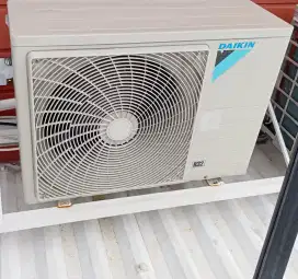 Kondensor outdoor daikin