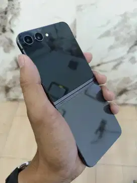Samsung flip 5 8/256gb