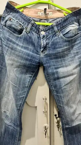 Celana Jeans Exit