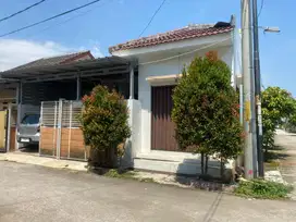 Dijual Rumah Asri dan Nyaman dalam Komplek Rancamanyar Indah