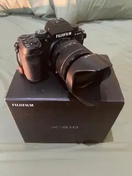 Camera Fujifilm XS10 + Lensa Fujinon 18-55 f2.8-4 LM