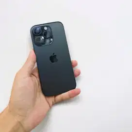 iPhone 15 Pro 128GB Black titanium iBox Resmi