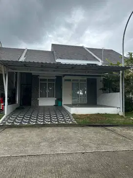 DISEWAKAN RUMAH CLUSTER TERRACE HILL SENTUL CITY 3+1 BR FULL FURNISHED
