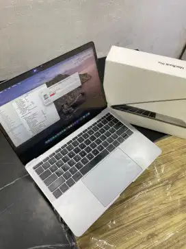 macbook pro 13inci 2017 8/512gb core i5 fullset