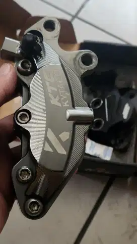 Kaliper Rem KTC 4 Piston Eks X-Max + bracket piringan cakram 300mm