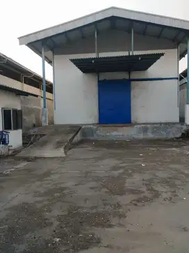 Dijual/sewa gudang di Kamal Indah