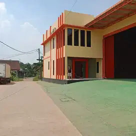 Gudang Strategis Di Cileungsi Bogor, LB 1400 M2 Dan Baru Renovasi