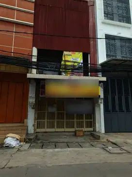 Dijual/sewa ruko di Perniagaan Timur