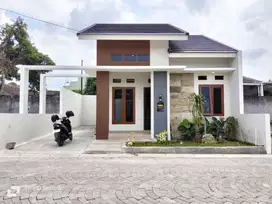 Di jual Rumah baru Siap Huni dan Bangun Bonus Furniture dekat Jl Solo