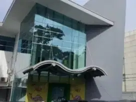 Dijual gedung di bawah njop di Pasar Minggu Raya