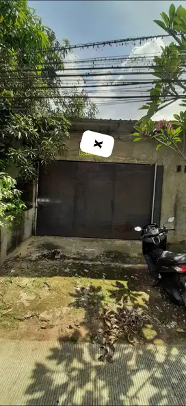 Di Jual Workshop bengkel di Jl. Menara RTV, JogloJoglo