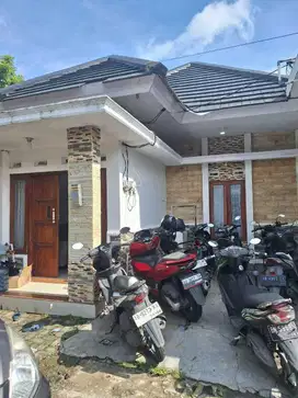 Rumah Cantik Siap Huni Dekat Kota Jogja