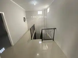 Rumah 2 Lantai Di Daerah Sentul City Bogor
